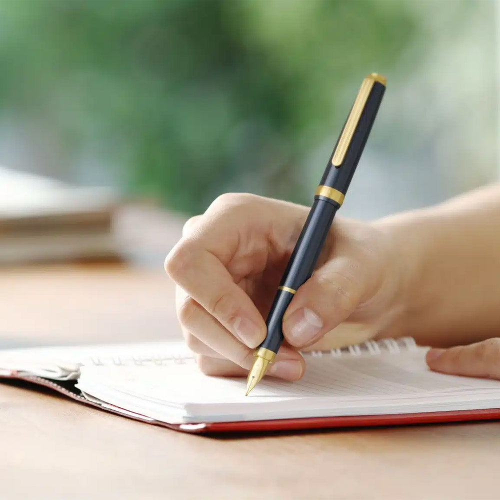 Platinum Biso Fountain Pen Flame Red