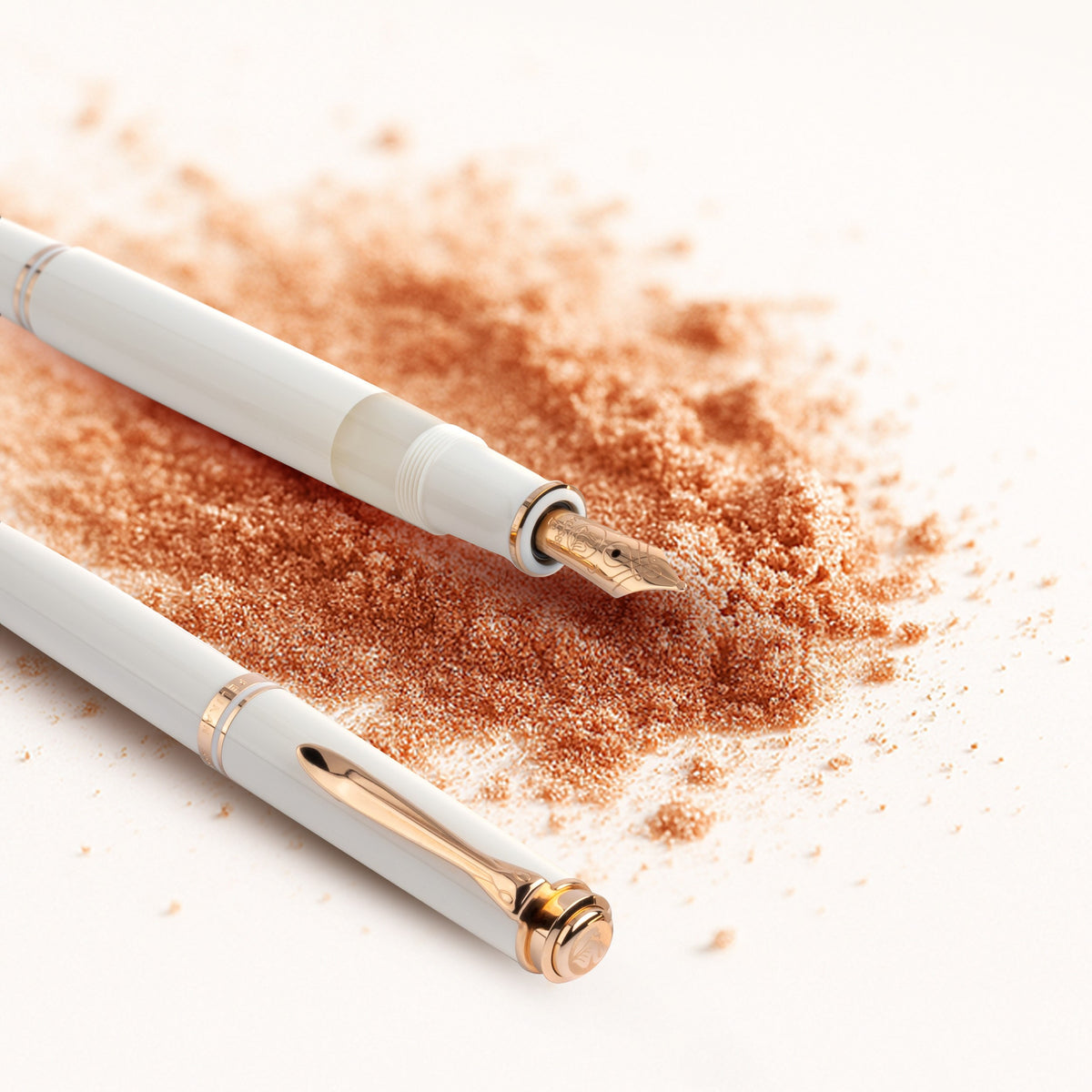 Pelikan Souveran M600 Special Edition Fountain Pen White Rose Gold